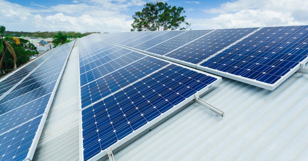 How to Choose the Right Solar Panel Installation Course